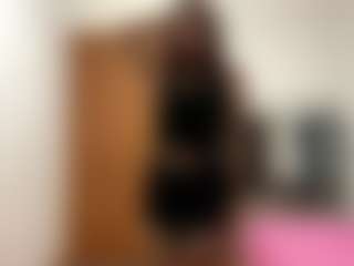 Live cam show with Rina - Full Nudity on Camsoda