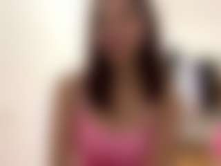 Live cam show with Rina - Shaved Pussy on SxyPornLive