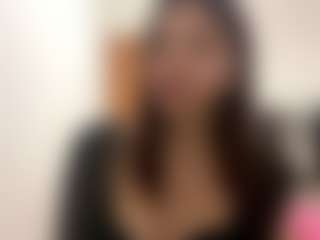 Live cam show with Rina - Small Tits Teen (18+) on Camsoda
