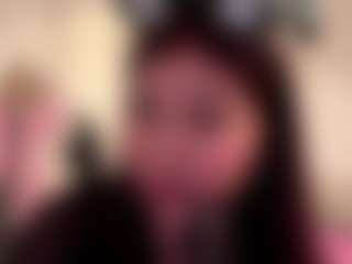 Live cam show with Rina - Average on Mixed Magazine Live