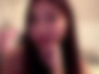 Live cam show with Rina - Small Tits on StripNow