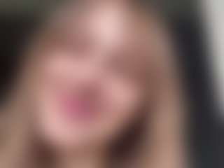 LatarshaToby's Live Sex Cam Show