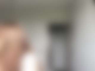 LatarshaToby's Live Sex Cam Show