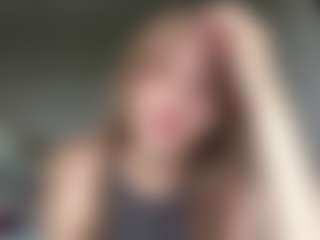LatarshaToby's Live Sex Cam Show