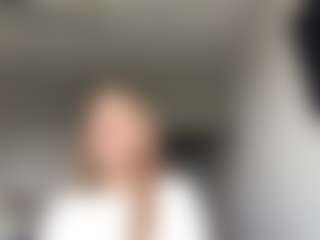 LatarshaToby's Live Sex Cam Show