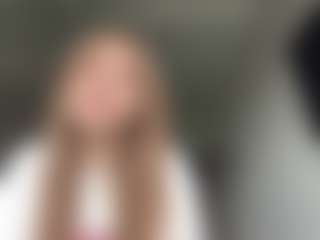 Live cam show with LatarshaToby - Moaning on Chatstar