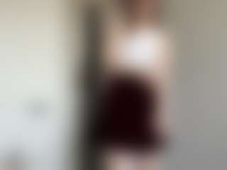 Live cam show with mila - Deepthroat on TottyGirls