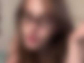 Live cam show with mila - Moaning on CamSodaAdn