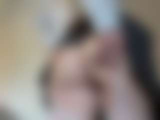 Show en direct avec mila - Strapon sur Camsoda