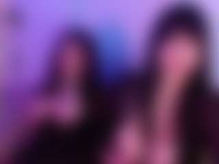 Live cam show with leah-monroe - Tease on Chatstar