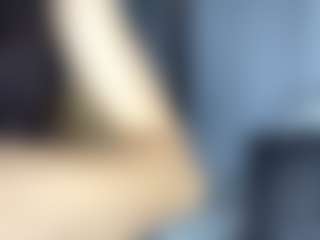 Live cam show with Mary - Facial Piercings on Gym Cam Girls