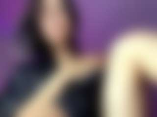 Live cam show with Mary - Genital Piercings on Camsoda