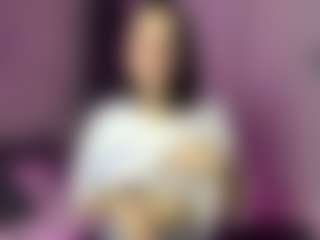 Live cam show with Mary - Fingering on Dolls Live
