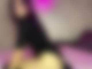 Live cam show with Mary - Smoking on testsause.com