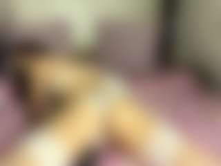 Show de cam en vivo con Mary - Genital Piercings en Camsoda