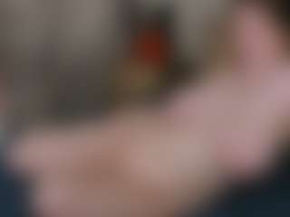 Live cam show with Nancy-Boone - Hairy Armpits on Pornisteam.com
