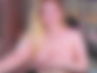 Live cam show with Nancy-Boone - Smart on Uber Horny