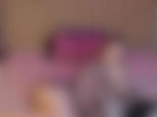 Live cam show with Nancy-Boone - Strip on Uber Horny