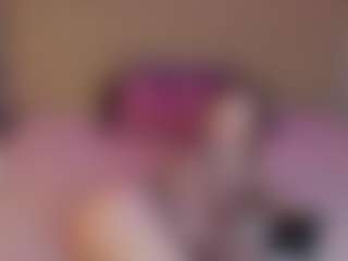 Live cam show with Nancy-Boone - Senior on CamClone