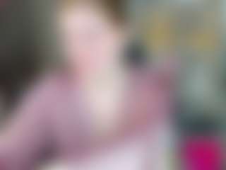 Live cam show with Nancy-Boone - Strip on SpankPalCams