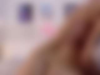 Live cam show with NewKimm - New Tattoos on fuklive.com