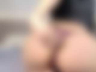 Live cam show with NewKimm - Mistress on live.xheat.ai