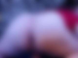 TrixieVibeQueen's Live Sex Cam Show