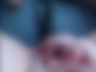 TrixieVibeQueen's Live Sex Cam Show