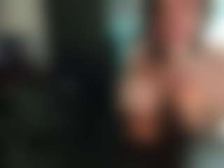 Live cam show with TrixieVibeQueen - Brazilian on Camsoda | united states
