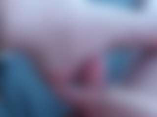 TrixieVibeQueen's Live Sex Cam Show