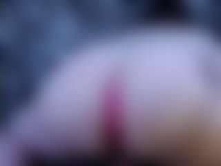 TrixieVibeQueen's Live Sex Cam Show