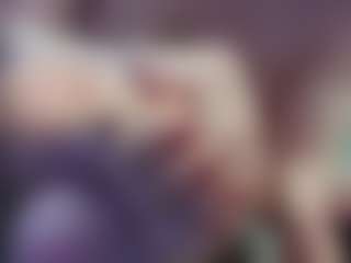 Live cam show with TrixieVibeQueen - Chubby on Hubzter Live