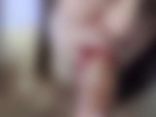 Live cam show with TrixieVibeQueen - Orgasm on Camsoda