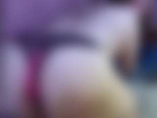 TrixieVibeQueen's Live Sex Cam Show