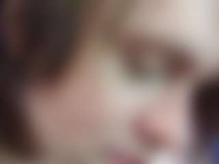 Live cam show with TrixieVibeQueen - Orgasm on Dolls Live