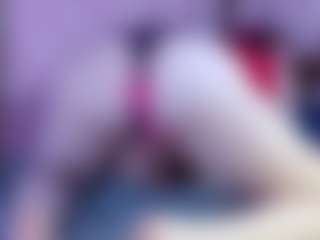 Live cam show with TrixieVibeQueen - Brown Hair on Gym Cam Girls
