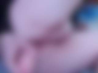 Live cam show with TrixieVibeQueen - Sexting on AdultVida.com