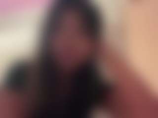 Live cam show with Nelly - Fetish MILF on sexylive.show