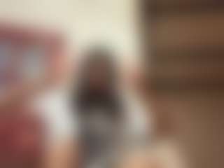 Live cam show with Nelly - Smoking on CamClone