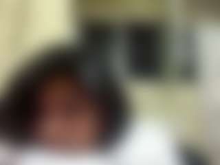 Live cam show with Nelly - BBW Middle Aged on Sweet Sext