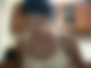 Live cam show with Nelly - Bedroom on CamwithHer