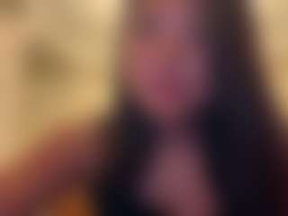 Live cam show with Nelly - Dirty on Milfs Live