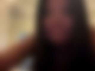 Live cam show with Nelly - Normal on Hubzter Live