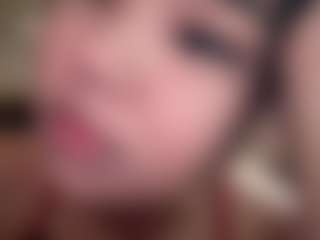 Live cam show with Nelly - Normal on liverealitysex.com