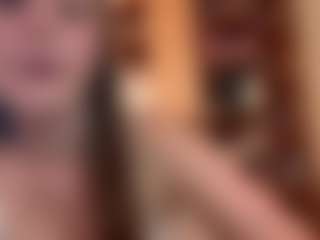 Live cam show with Katerina - Skinny on livesuperchat.net