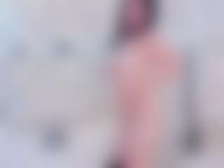 Live cam show with Annie-Soler - Young Adult on Gym Cam Girls