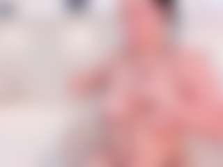 Live cam show with Annie-Soler - Erotic Dance on Camsoda