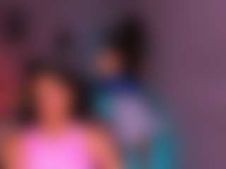 Live cam show with bella-dorn1 - Striptease Granny on livesuperchat.net