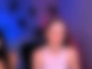 Live cam show with bella-dorn1 - Dildo Or Vibrator on CamClone