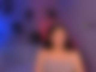 Live cam show with bella-dorn1 - Smoking on CamwithHer